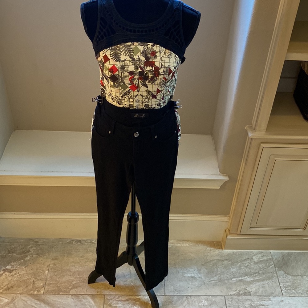 7 For All Mankind black pants size 26